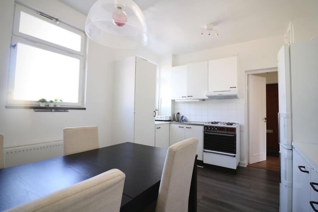 Stockholm Apartment Hammarbyhojden Extérieur photo
